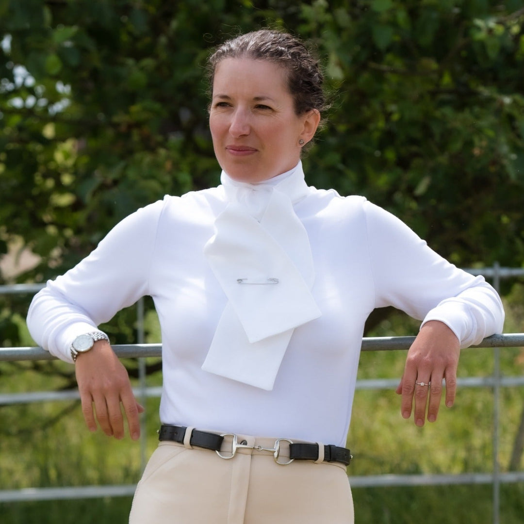 The Ginger & Jardine Ladies Winter Stock Shirt in White#White