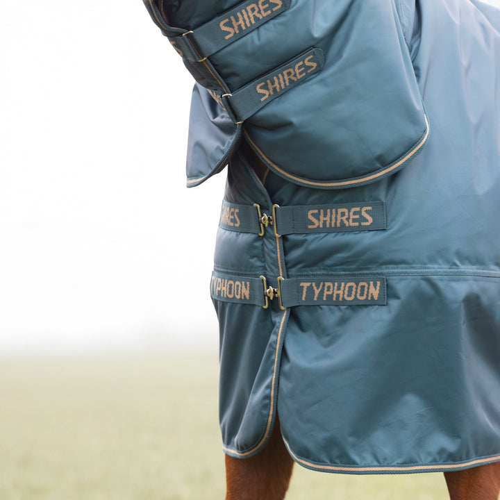 Shires Typhoon 200g Combo Turnout Rug