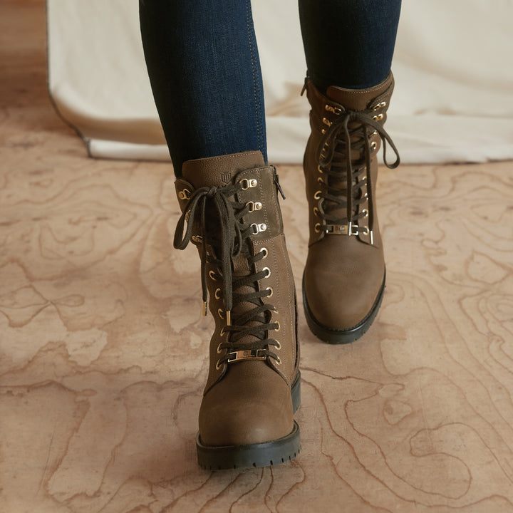 Fairfax & Favor Limited Edition Fog Nubuck Shearling Lined Anglesey Boot