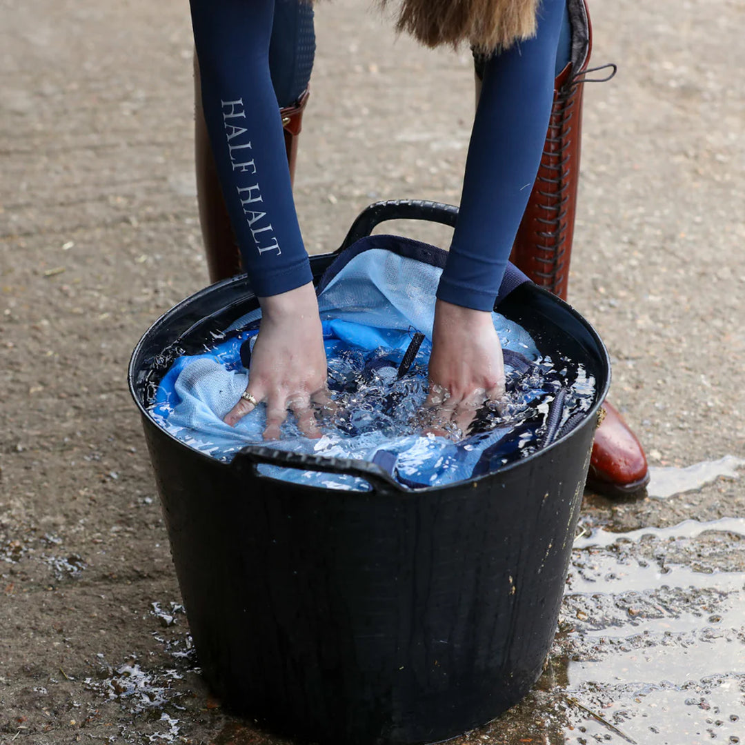 Equilibrium Quick Chill Detachable Neck Cool Rug