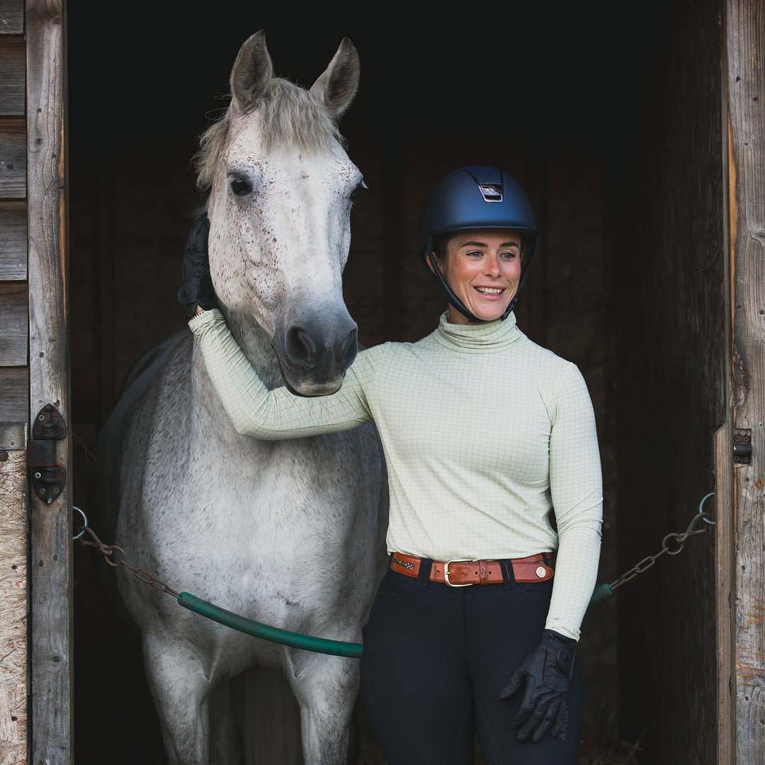 Ginger & Jardine Ladies Silky Roll Neck