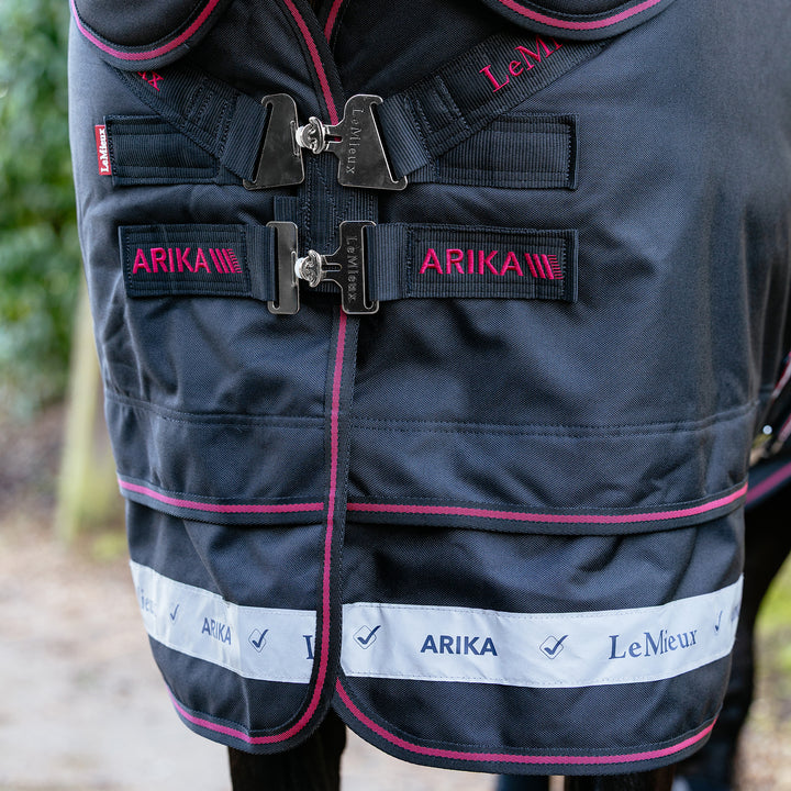 LeMieux Arika Storm-Tek 200g Detach-A-Neck Rug Black