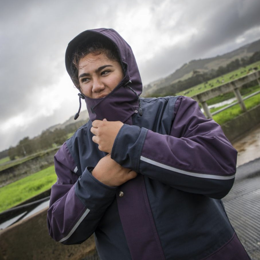 The Kaiwaka Ladies Stormforce Parka Jacket in Navy#Navy