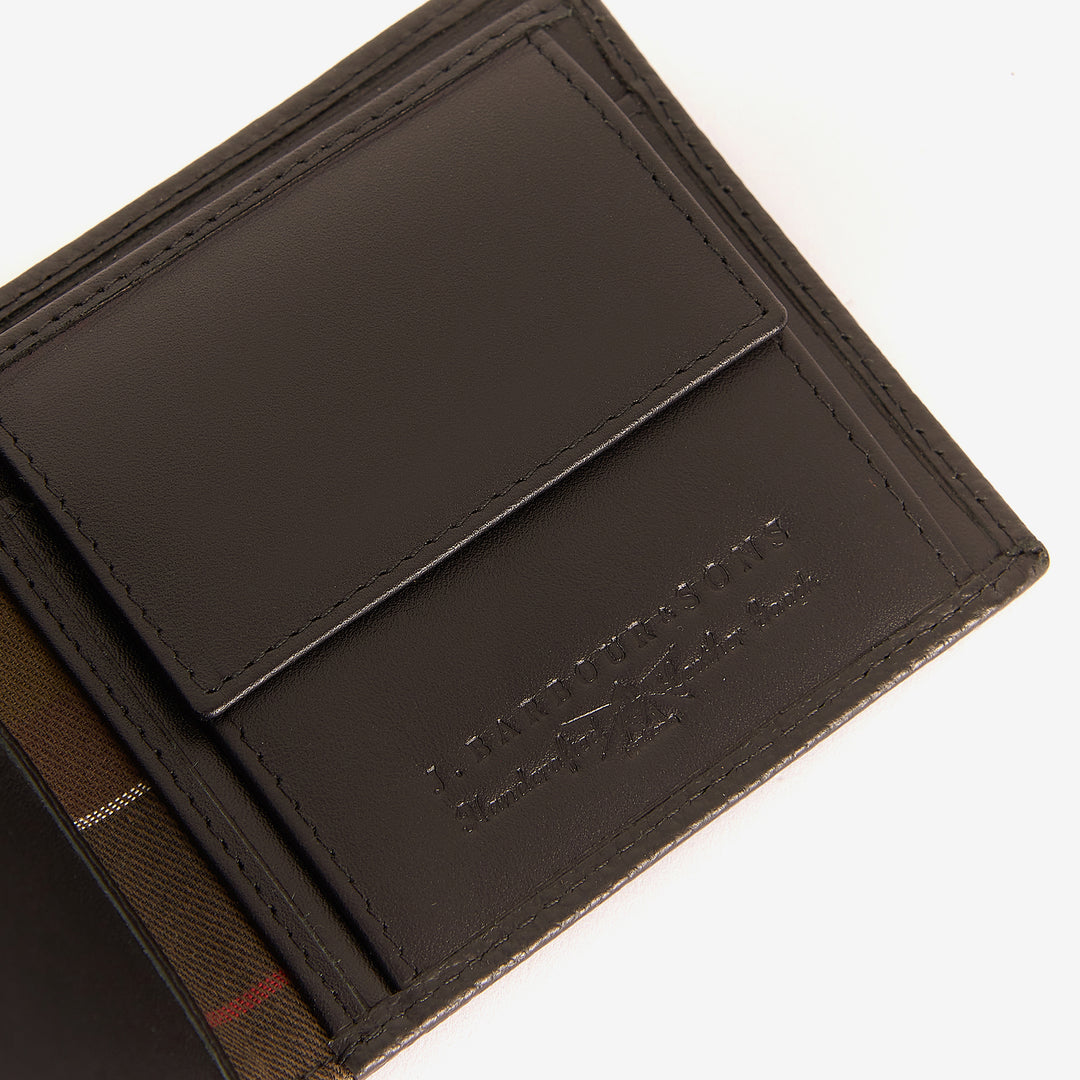 Barbour Logo Leather Billfold Wallet