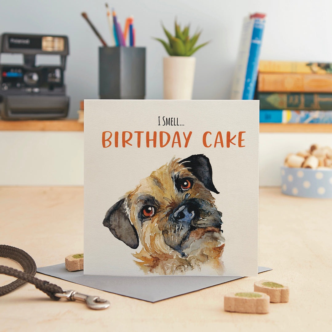 Jo Scott I Smell Cake Card