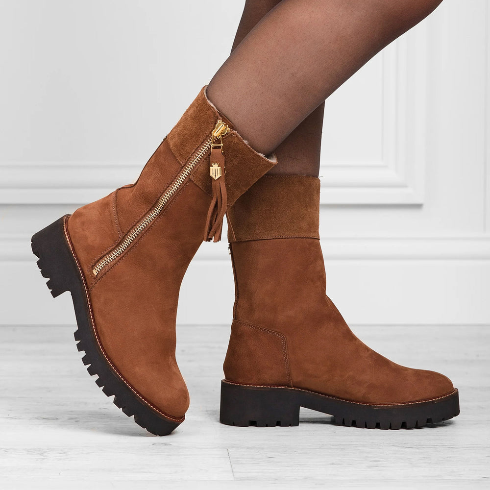 Fairfax & Favor Ladies Shearling Lined Paris Nubuck Boots