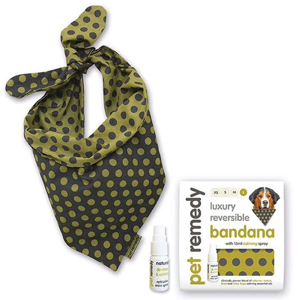 The Pet Remedy Calming Bandana Kit in Green#Green