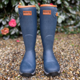 The Breeze Up Ladies Heath Neoprene Wellies in Olive#Olive