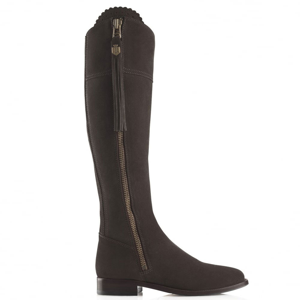 The Fairfax & Favor Ladies Regina Suede Flat Boot in Chocolate#Chocolate