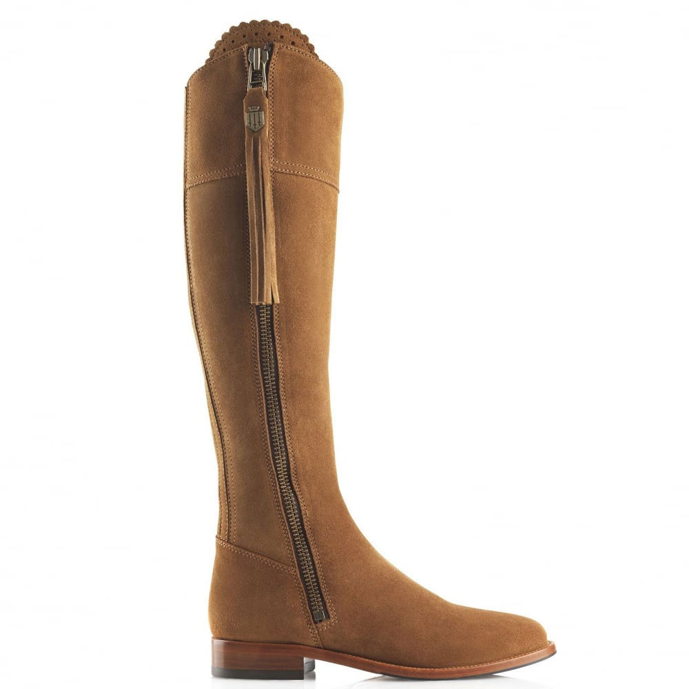 The Fairfax & Favor Ladies Regina Suede Flat Boot in Brown#Brown