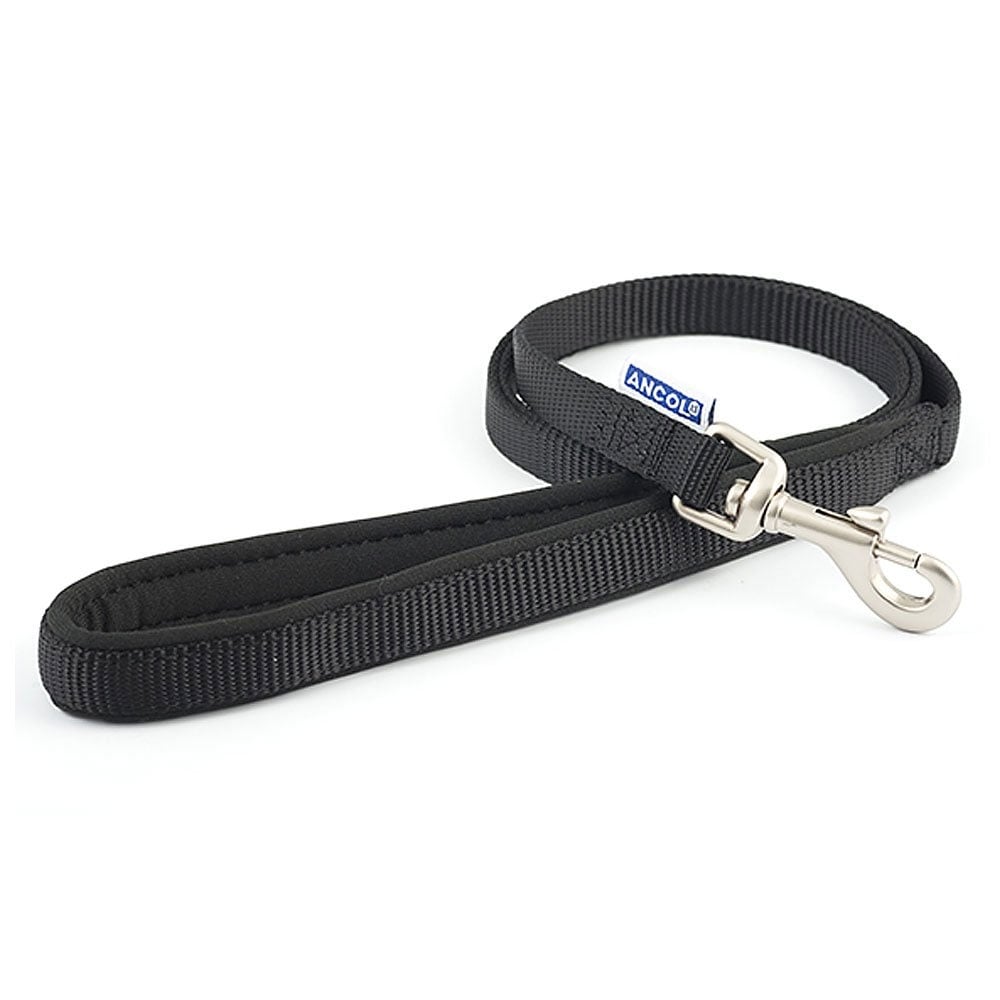 The Ancol Nylon Padded Lead in Black#Black