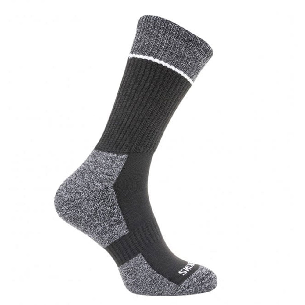 The Sealskinz Solo Quickdry Mid Length Sock in Black#Black