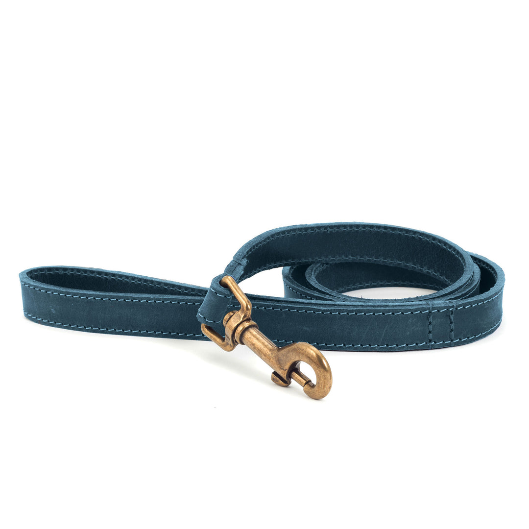 The Ancol Timberwolf Leather Lead Blue 1m in Blue#Blue