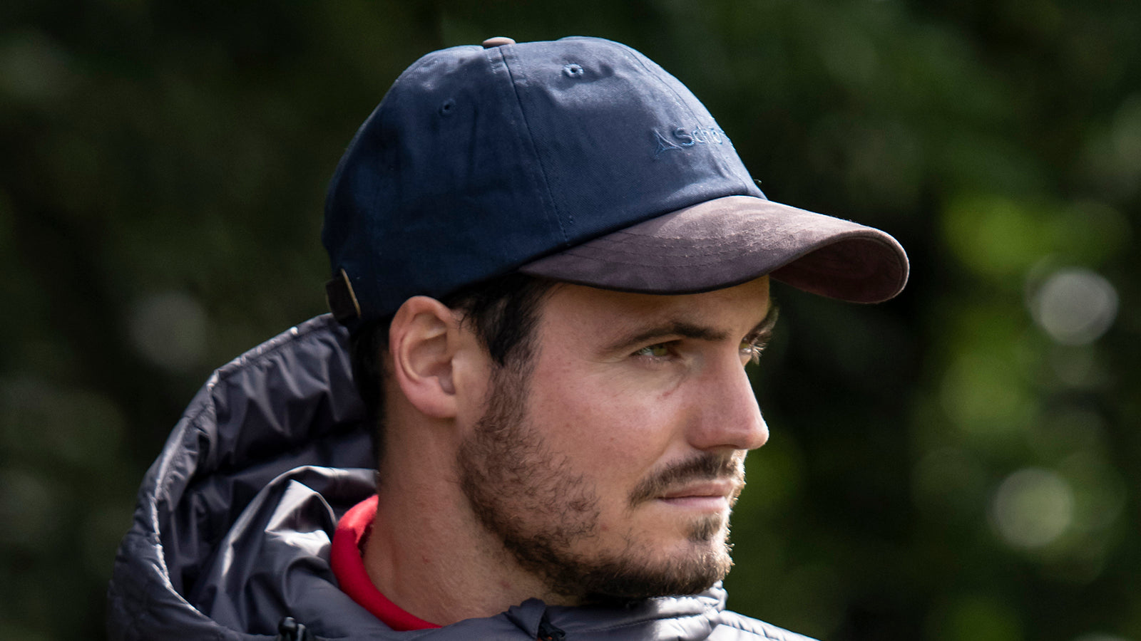 Man wearing a baseball cap