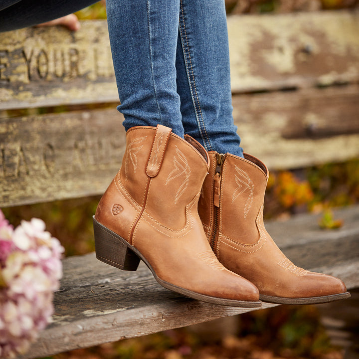 Ariat Ladies Darlin Western Boots