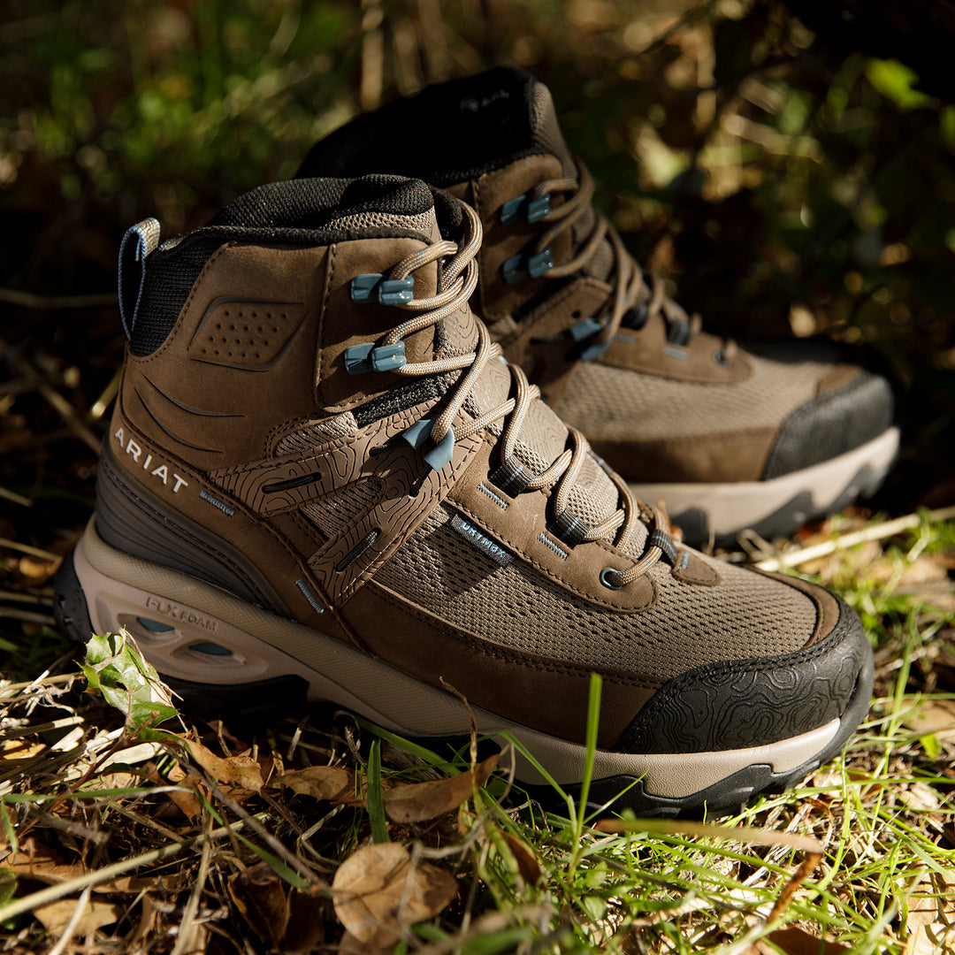 Ariat Ladies Traverse Mid Waterproof Hiking Boot