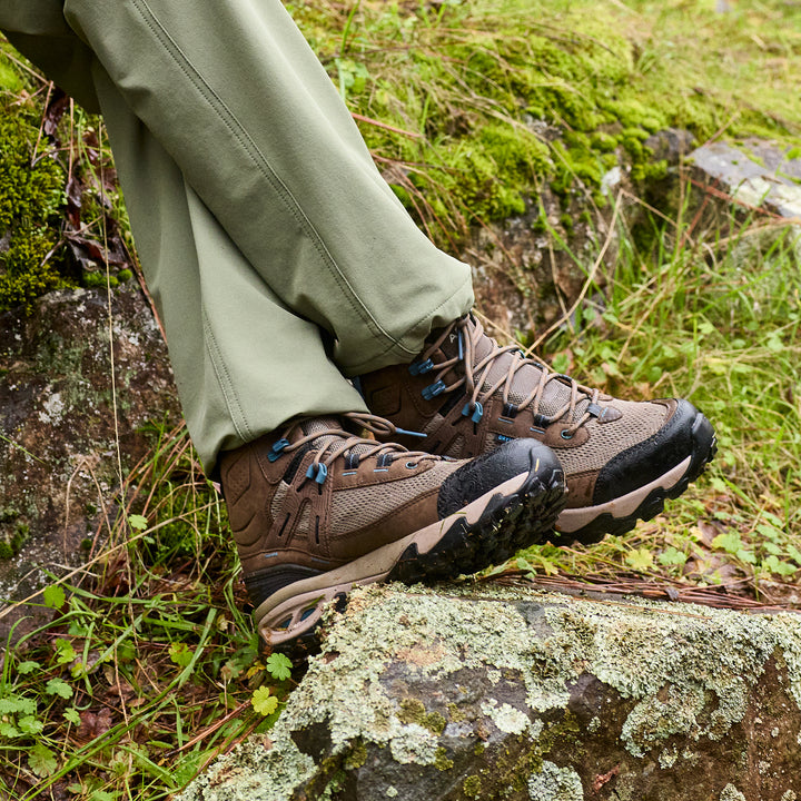 Ariat Ladies Traverse Mid Waterproof Hiking Boot