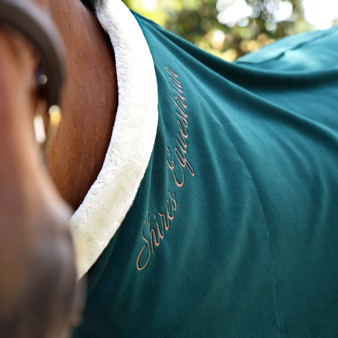 Shires Deluxe Fleece Rug
