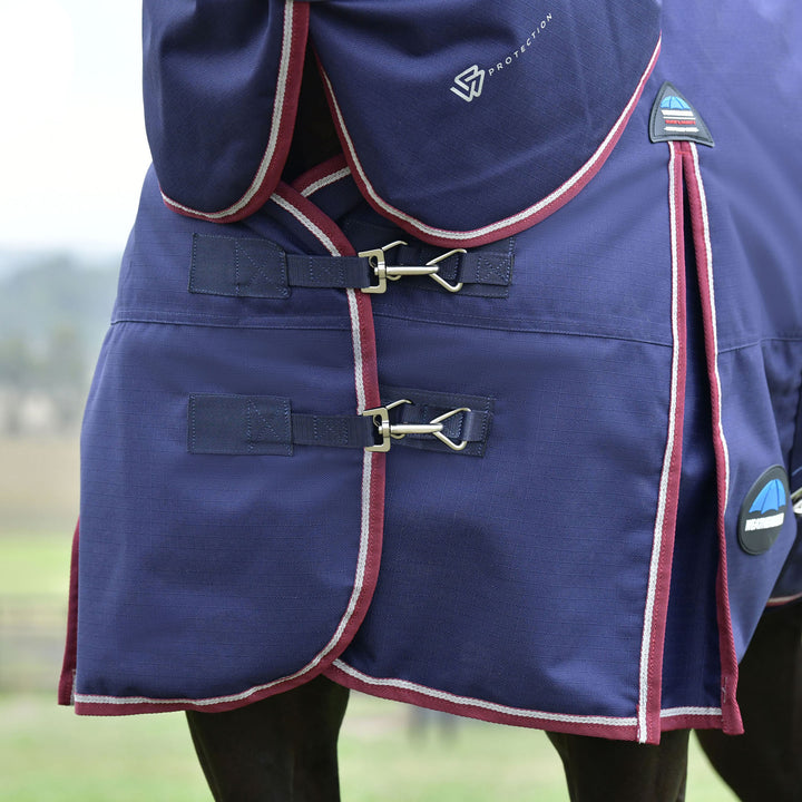 Weatherbeeta Comfitec Essential 220g Detach-A-Neck Turnout