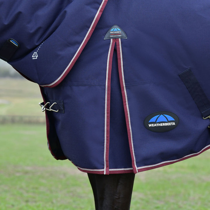 Weatherbeeta Comfitec Essential 220g Detach-A-Neck Turnout