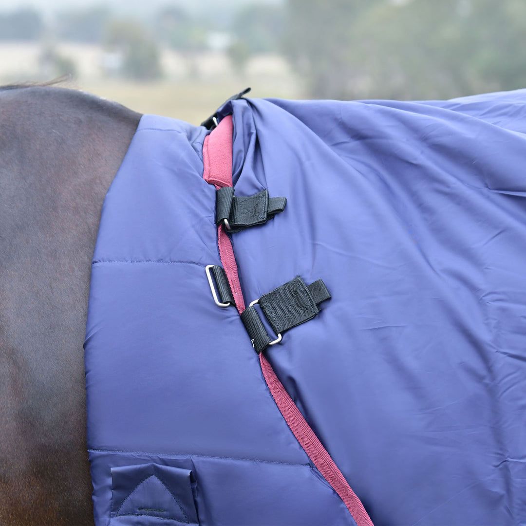 Weatherbeeta Comfitec Essential 220g Detach-A-Neck Turnout