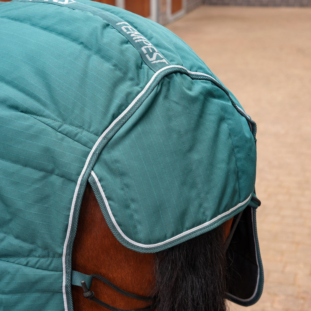 Shires Tempest Original 200 Stable Rug & Neck