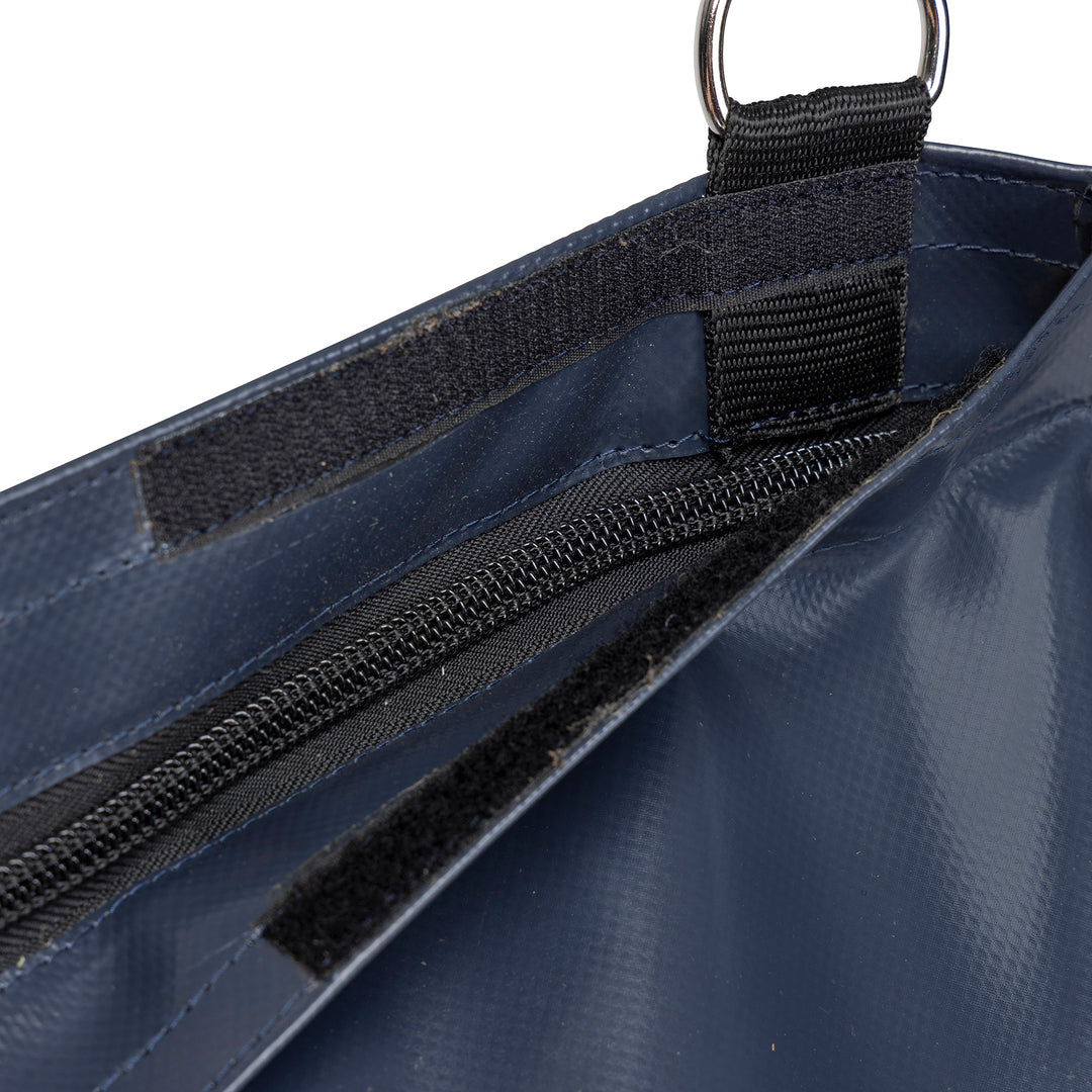 FreeGraze Durable PVC Zipped Hay Bag