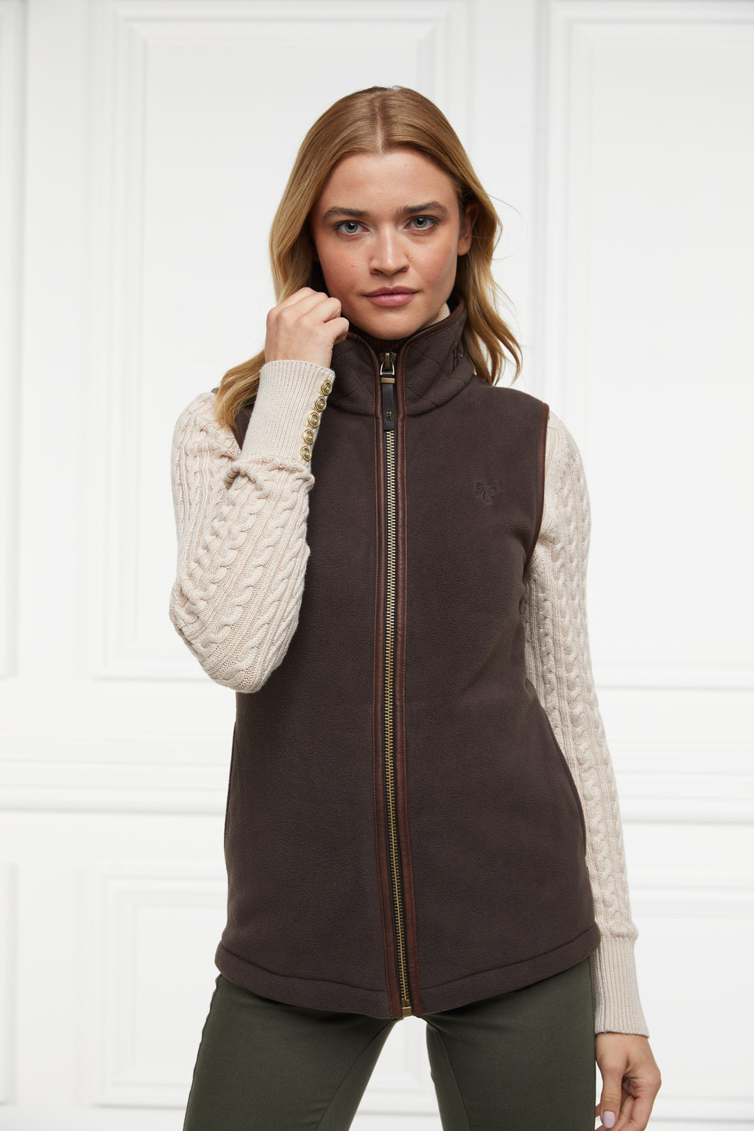 The Holland Cooper Ladies Country Fleece Gilet in chocolate#Chocolate