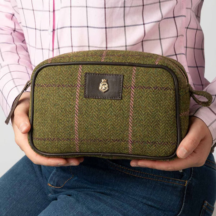 Rydale Ladies Helmseley Large Tweed Makeup Bag