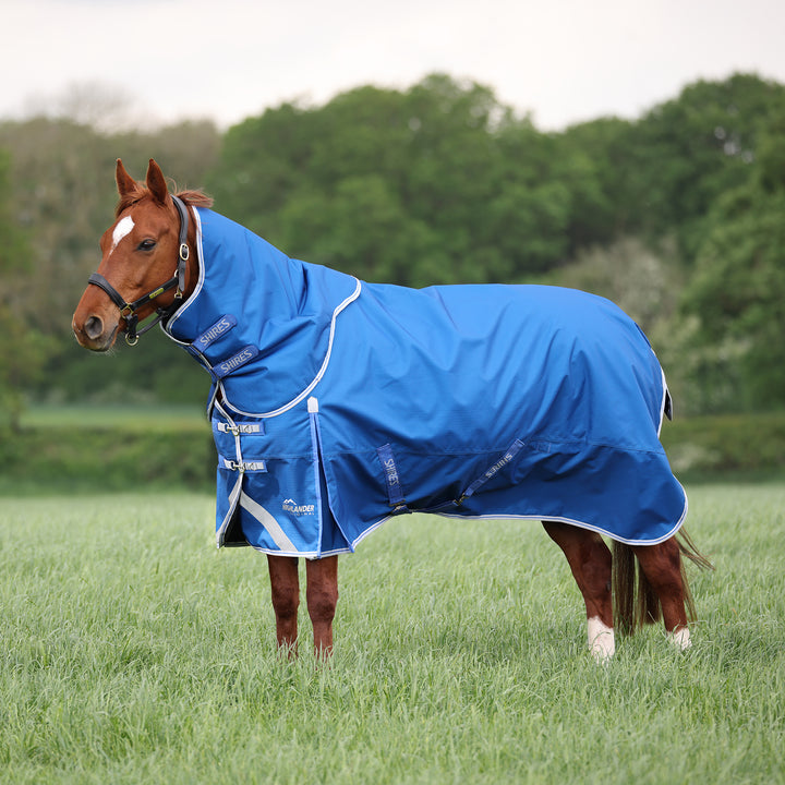 Shires Highlander Original 200g Turnout Rug & Neck Set