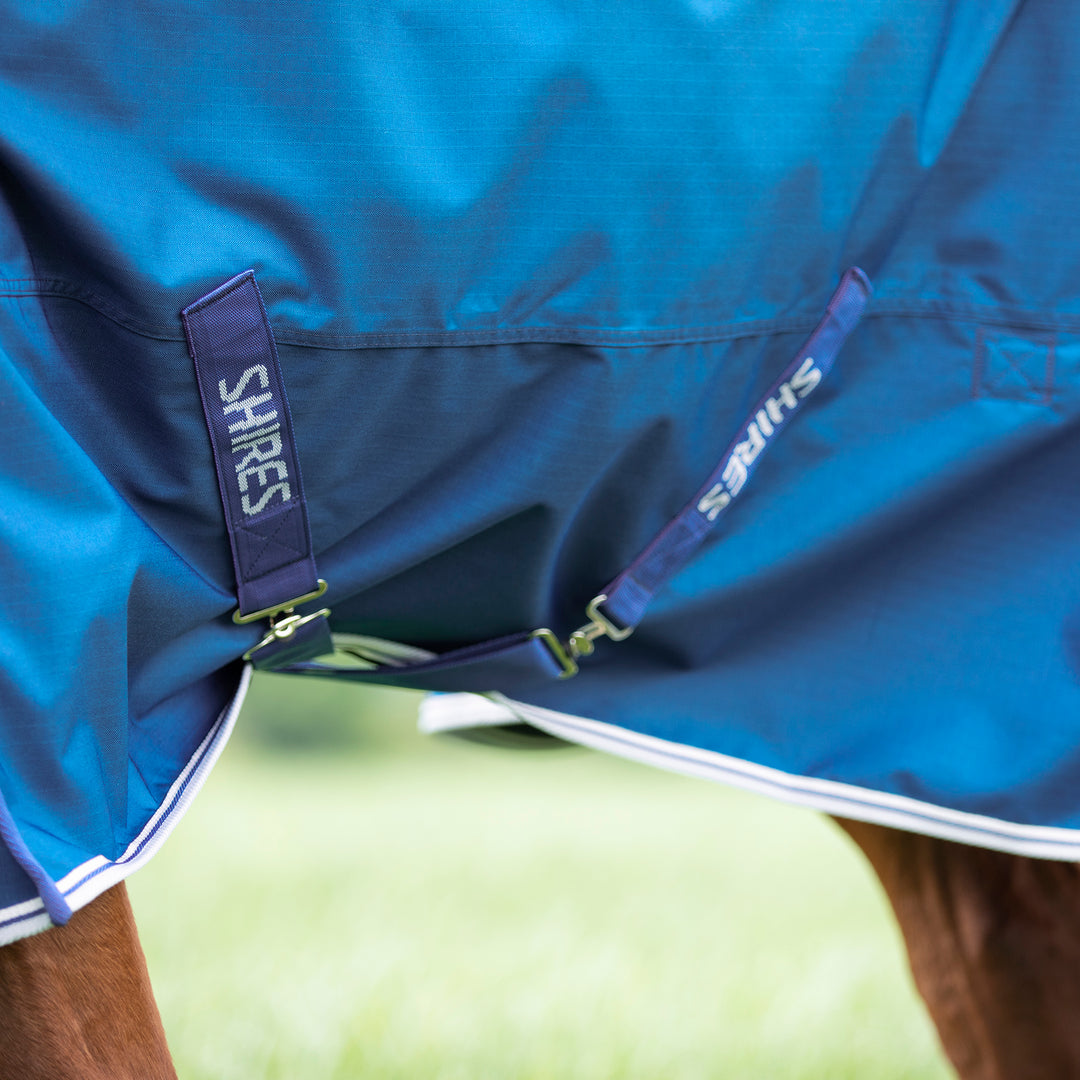 Shires Highlander Original 200g Turnout Rug & Neck Set