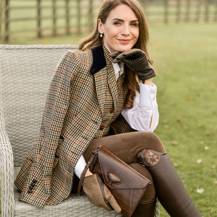 Barkworth Reeve Foxley Clutch
