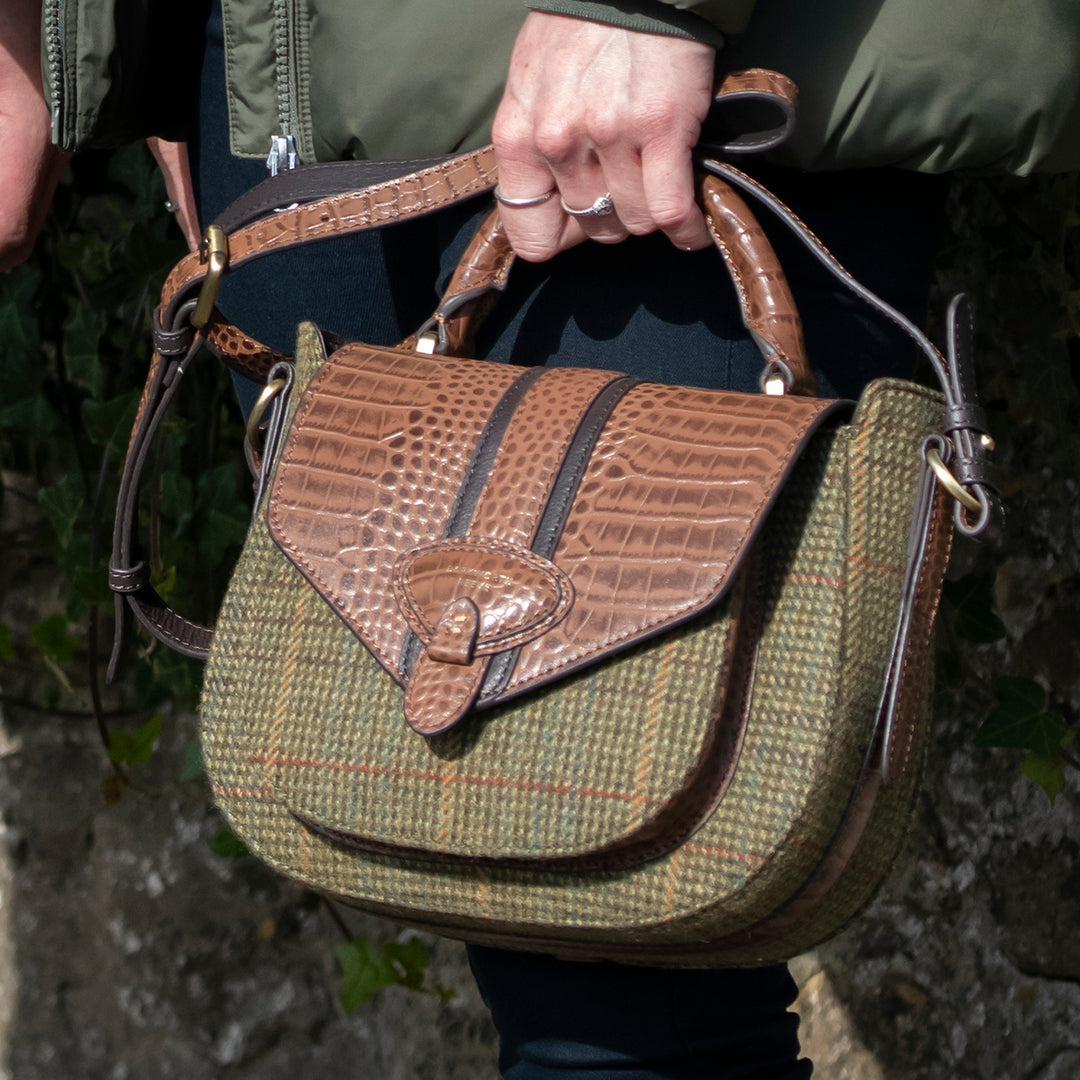 Barkworth Reeve Belton Tweed Saddle Bag