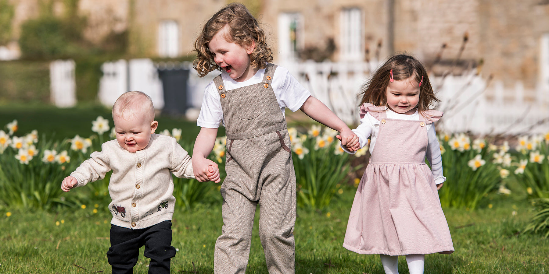 Kids playing in the daffodils