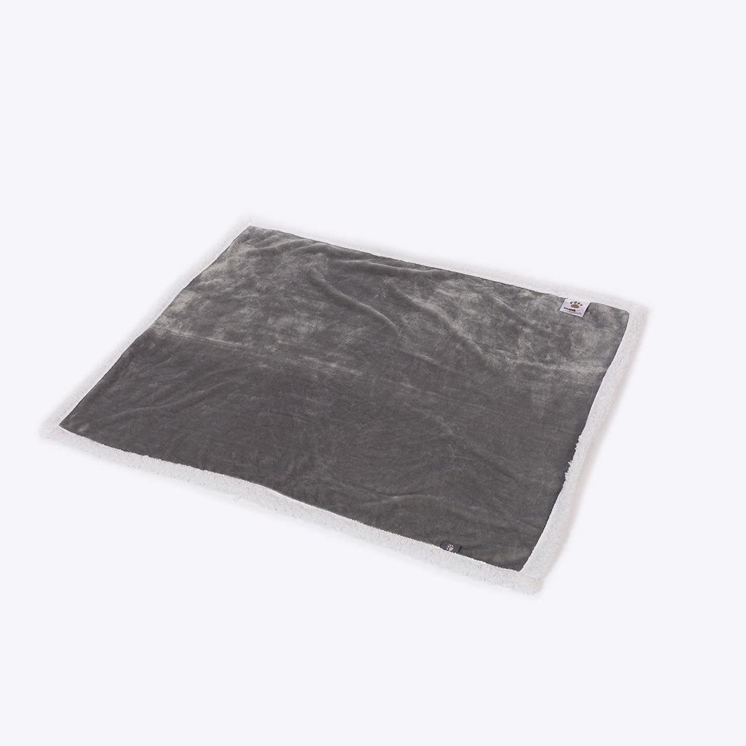 Danish Design Essentials Fur Blanket Fur Silver