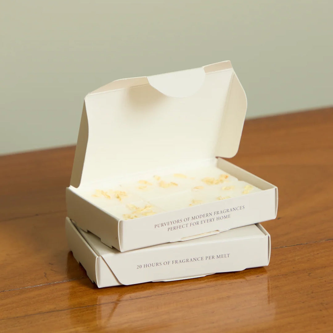 Fox Cub & Co Wax Melt - Oakmoss & White Amber