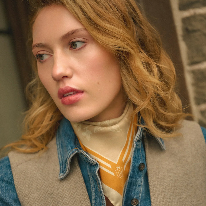 Fairfax & Favor Ladies Mannington Silk Scarf