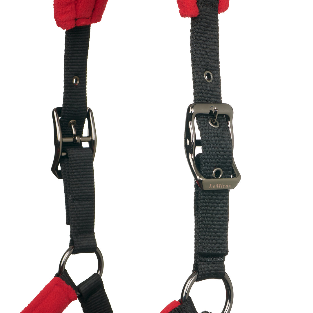 LeMieux Vogue Fleece Headcollar with Leadrope