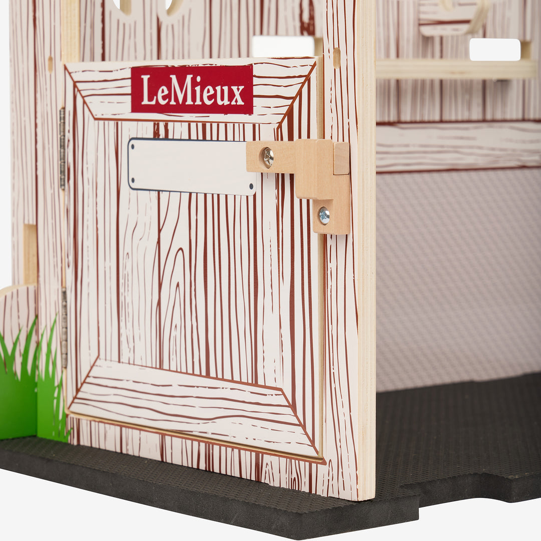 LeMieux Toy Pony Stable Set Wooden