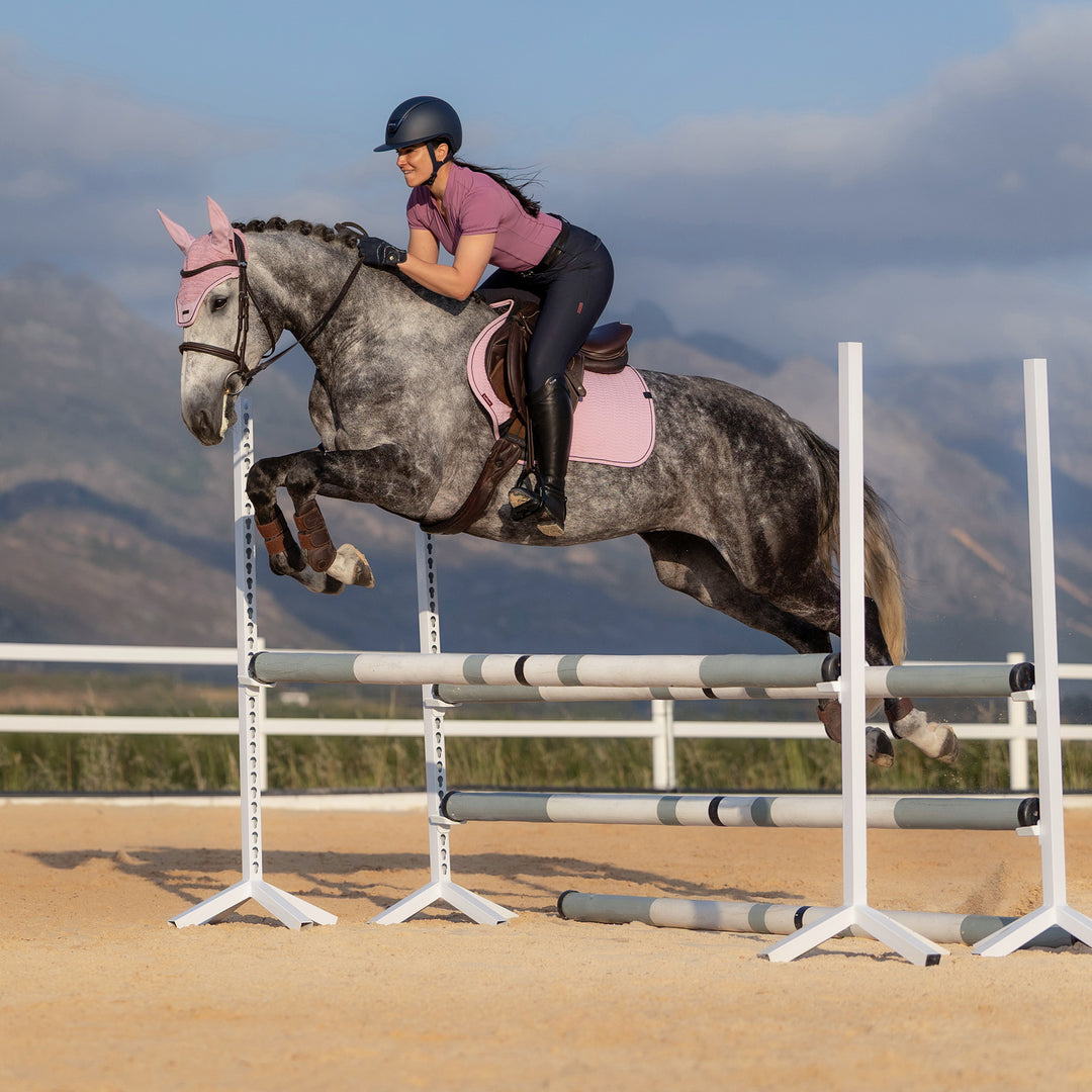 LeMieux Essence Close Contact Square - Fondant