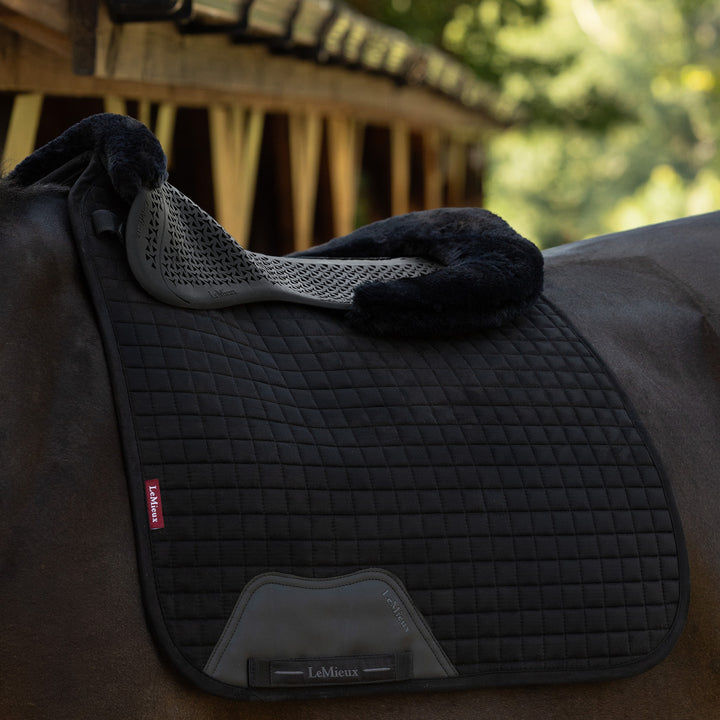 LeMieux Gel-Tek Shaped Vegan-Wool Half Pad