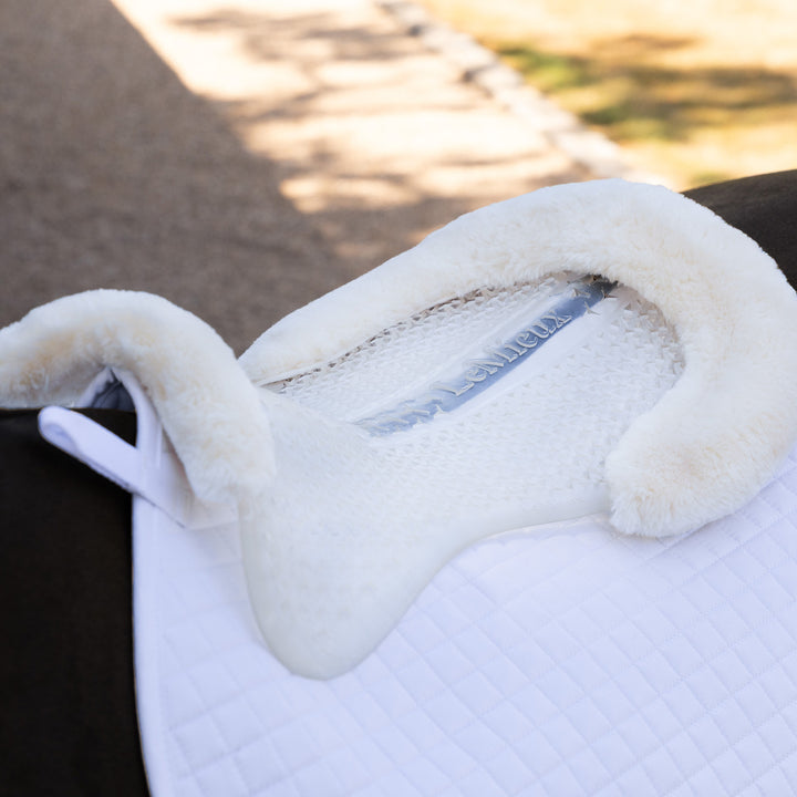 LeMieux Gel-Tek Shaped Vegan-Wool Half Pad