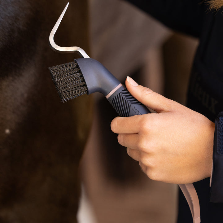 LeMieux Heavy Duty Hoof Pick - Navy