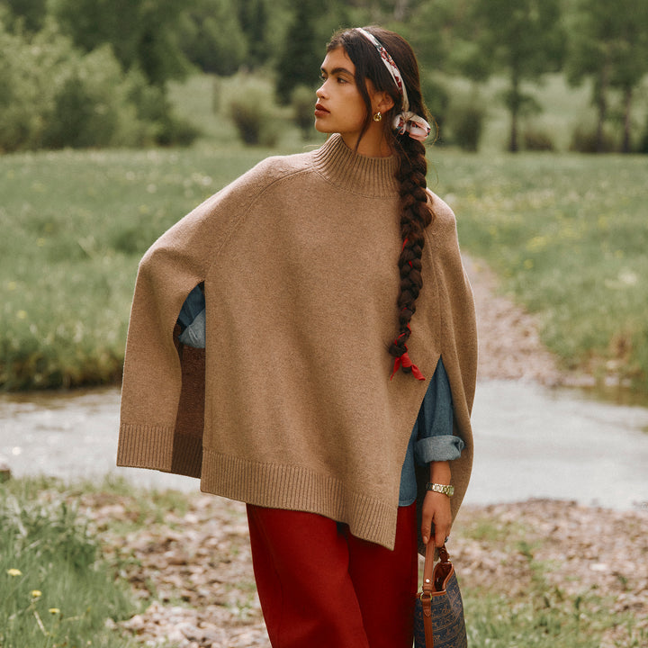 Joules Ladies Knitted Horse Intarsia Cape