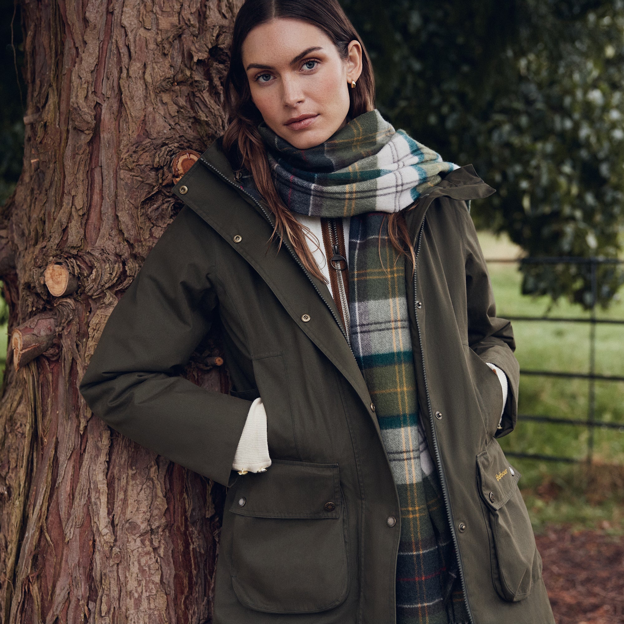 Barbour Ladies Bamburgh Waterproof Jacket - Olive/Classic