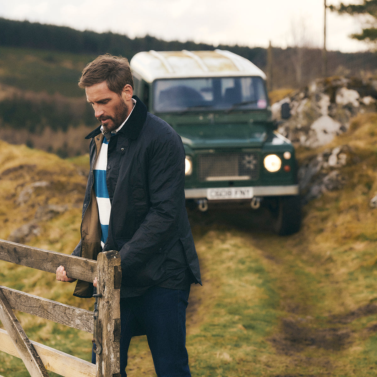 Barbour ASHBY ネイビー　L Barbour Mens Lightweight Ashby Wax Jacket - Royal Navy | Millbry Hill