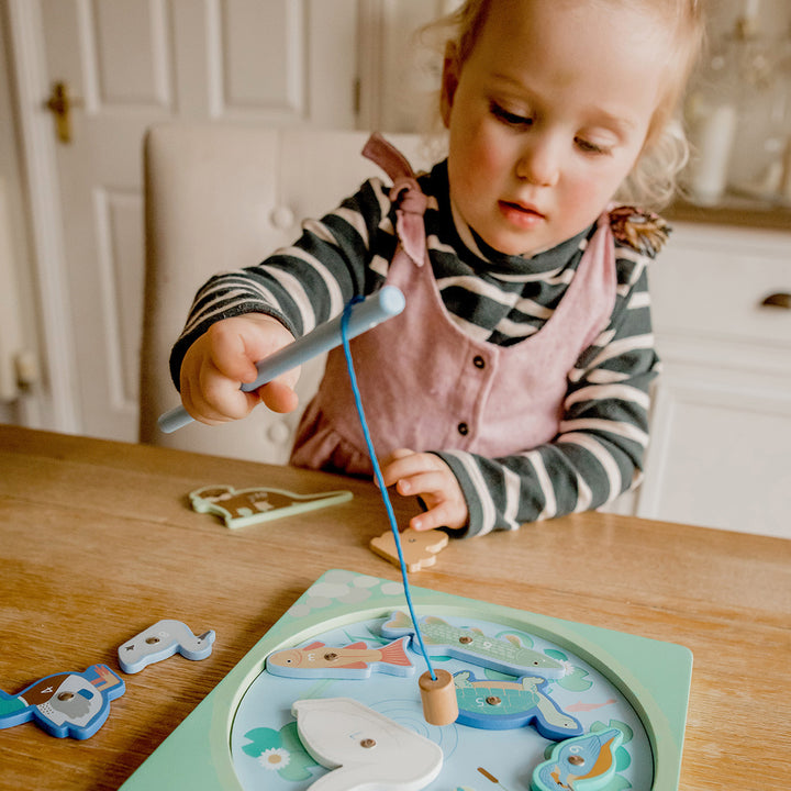 Orange Tree Toys Lake Dipping Game