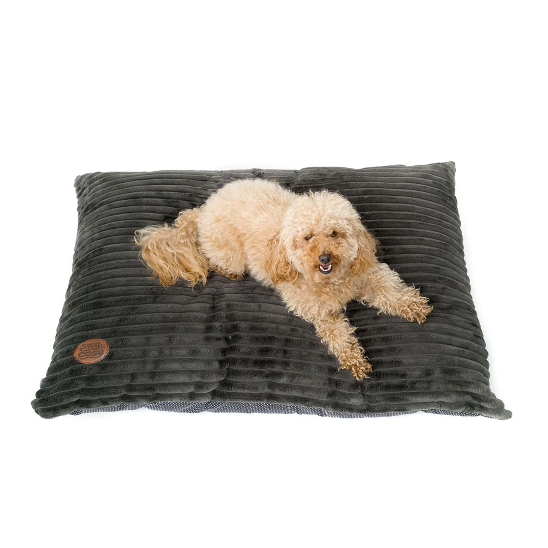 Snug & Cosy Alaska Faux Fur Dog Lounger