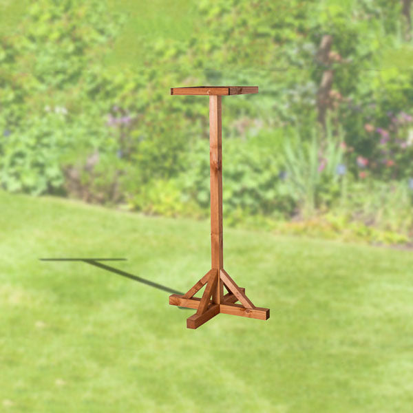 Johnston & Jeff The Tabletop Bird Table