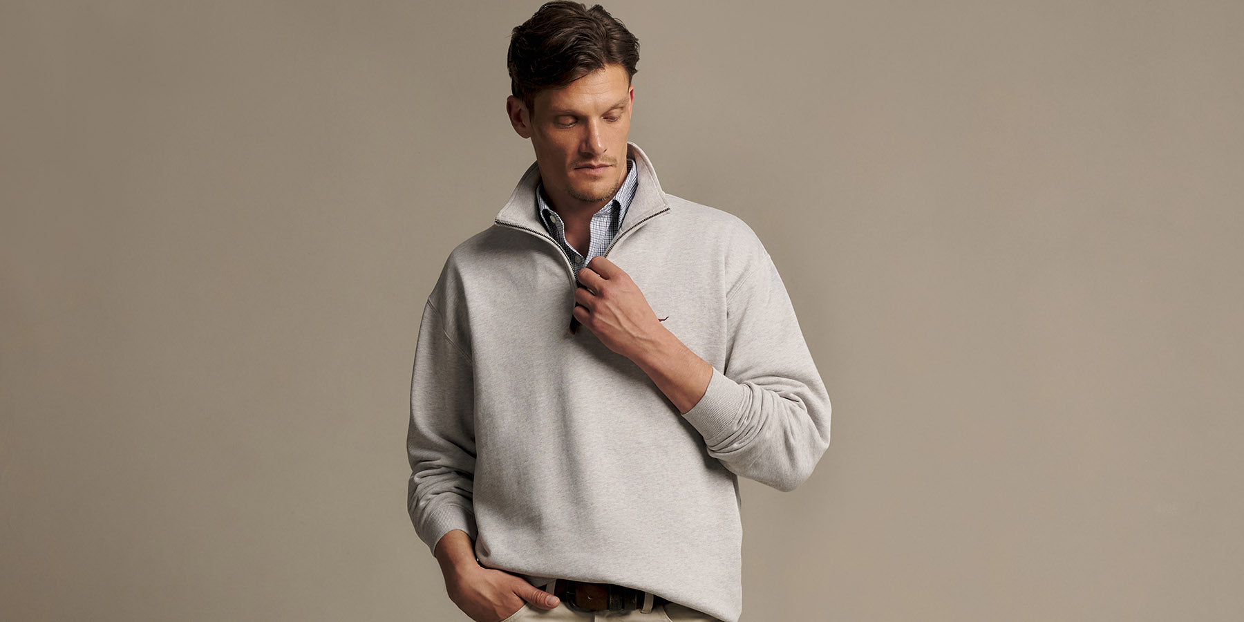 Man wearing RM Williams Sweatshirt